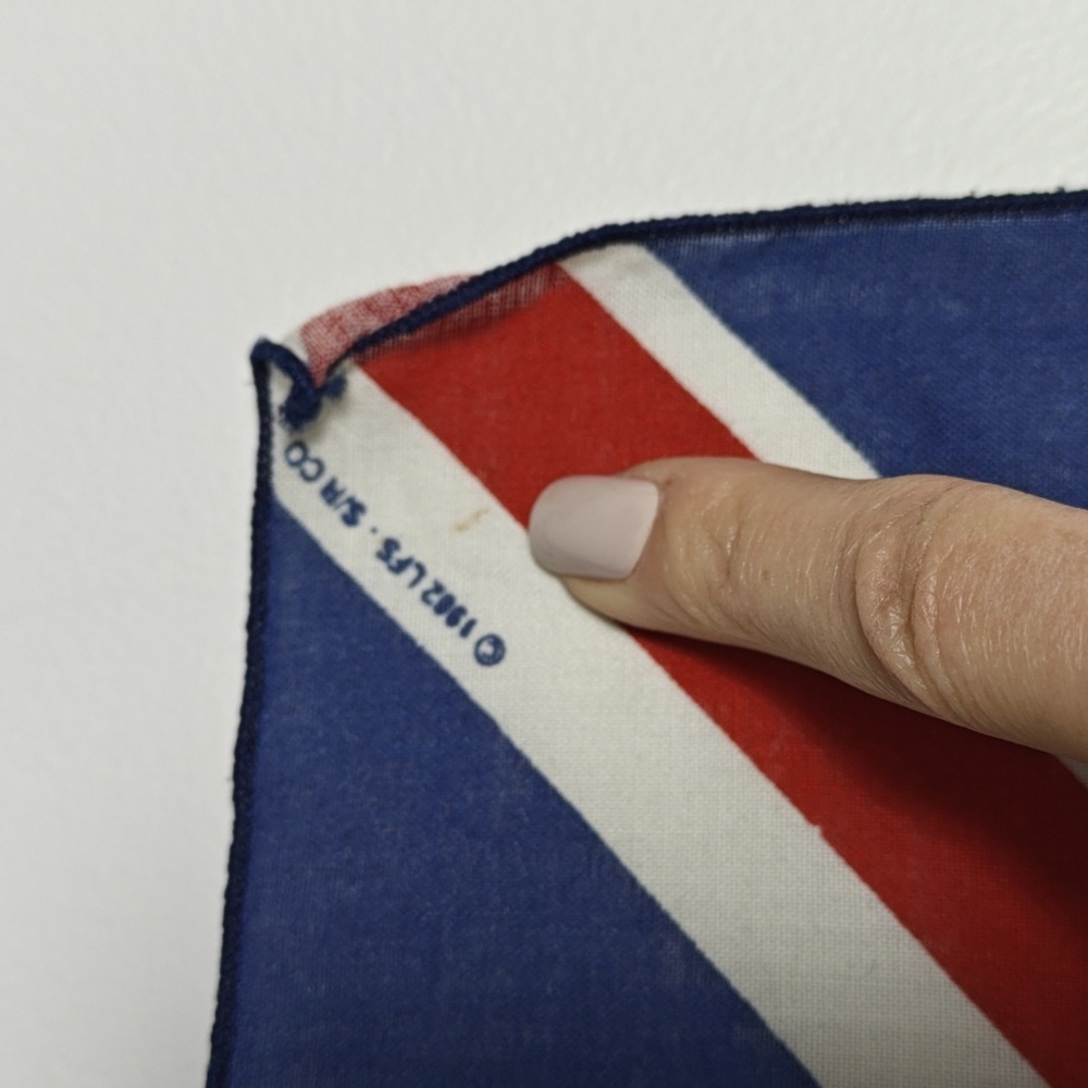 THE WHO Band Tour 1982 VINTAGE ‘82 Souvenir British Union Jack Logo Bandana - Picture 9 of 15